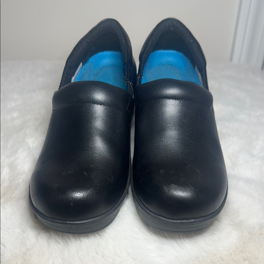 Dr. Scholl's  size 5M woman Black Mules & Clogs